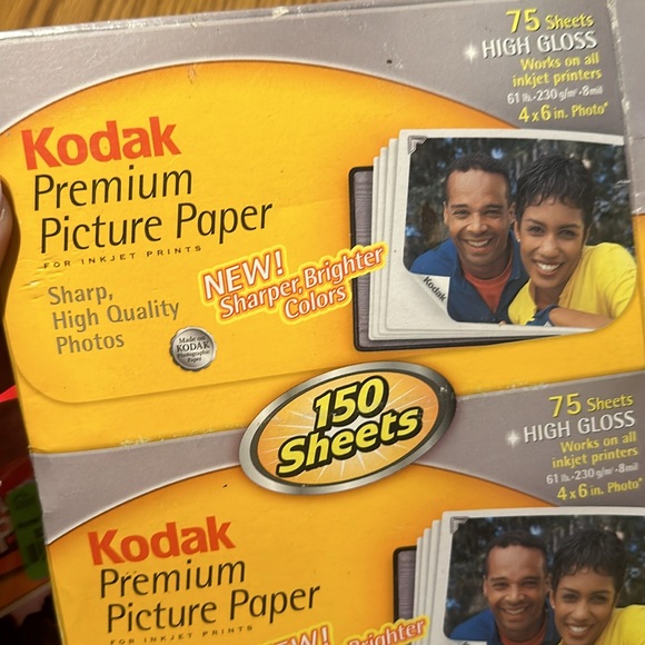 Kodak premium picture paper. Full box and 2 bags full - Picture 3 of 3